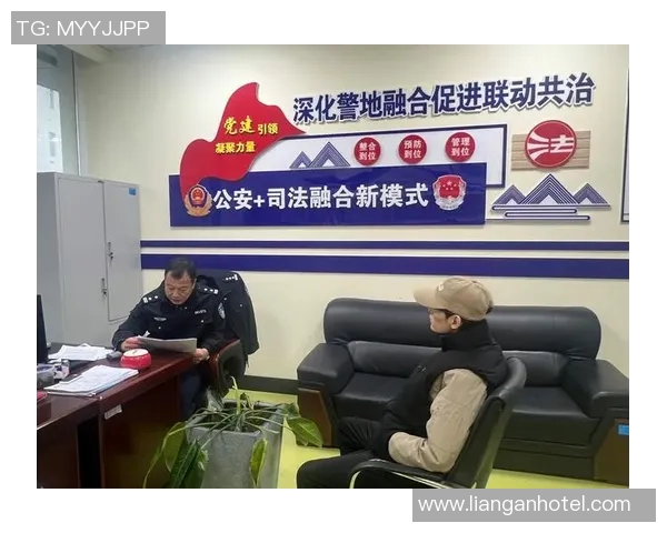 足球与党建的深度融合探索促进社会和谐与团队精神的双重提升