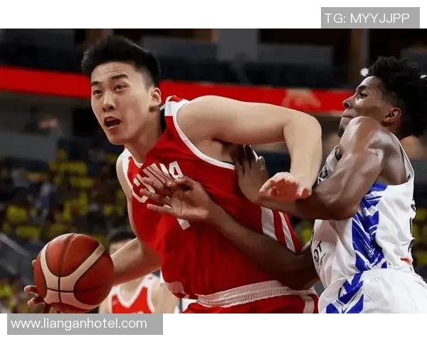 张强专访：从青涩少年到篮球巨星的奋斗与成长之路