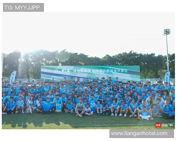 深圳足球队战术引发热议球迷与专家的观点碰撞与思考