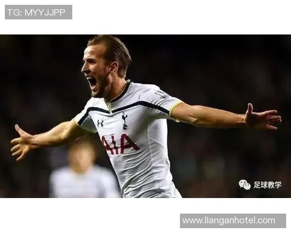 毛熊足球的崛起与挑战探索俄罗斯足球的未来发展之路与国际影响力 毛熊足球的崛起与挑战探索俄罗斯足球的未来发展之路与国际影响力